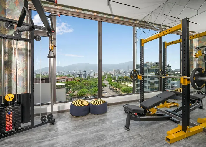 Tashi Ocean Hotel & Apartment Da Nang - Free Gym Access