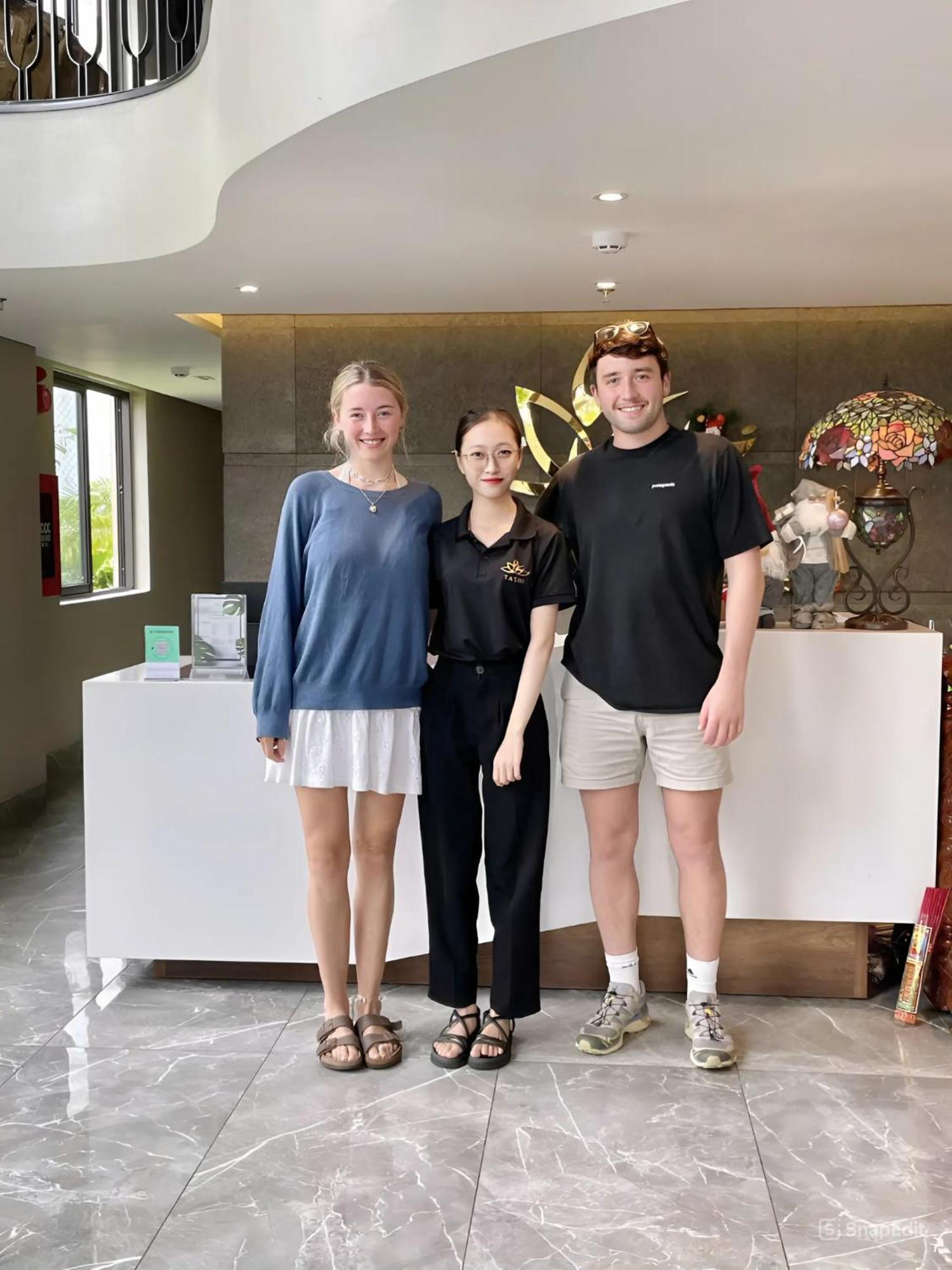 Khách sạn Tashi Ocean & - Free Gym Access
